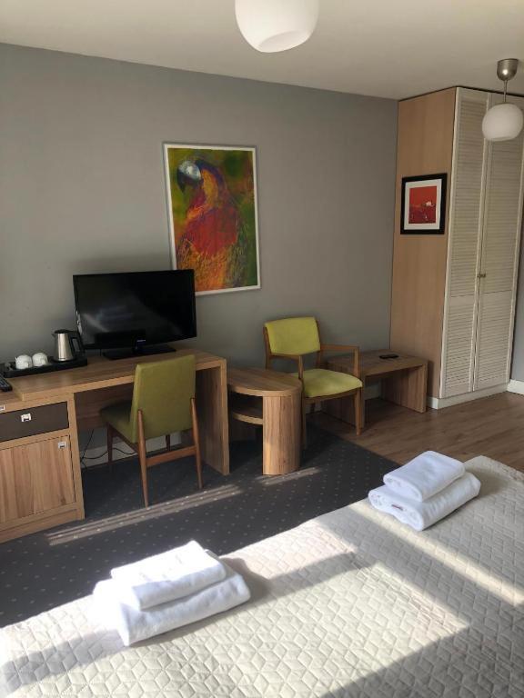 Dom Mlynarza Hotel Zukczyn Room photo